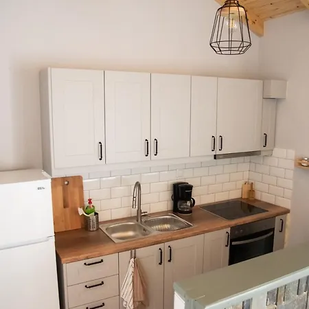 Rena's Panorama View House *