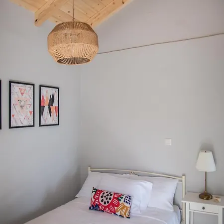 Rena's Panorama View House *